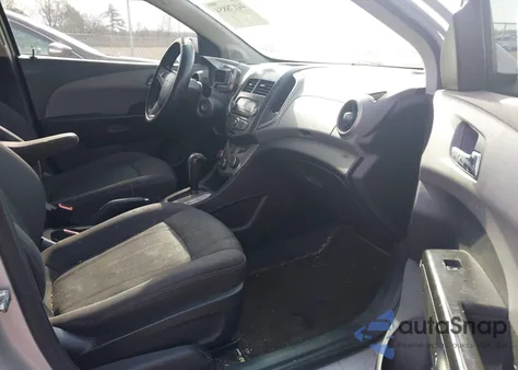 2014 Chevrolet Sonic Lt Auto from USA, damaged, VIN 1G1JC5SH2E4142743